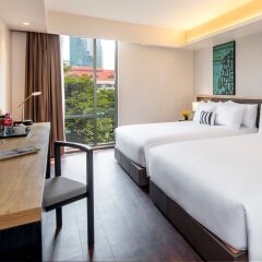 Отель Travelodge Sukhumvit 11 Бангкок комната для гостей фото 4