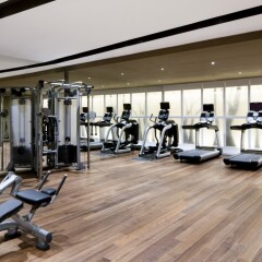 Отель Courtyard by Marriott Seoul Botanic Park фитнесс-зал