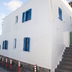 Отель Pelican Hotel Греция, Остров Санторини - отзывы, цены и фото номеров - забронировать отель Pelican Hotel онлайн парковка