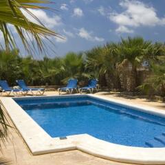 Отель Gozo Farmhouses - Gozo Village Holidays Мальта, Виктория - отзывы, цены и фото номеров - забронировать отель Gozo Farmhouses - Gozo Village Holidays онлайн бассейн фото 2