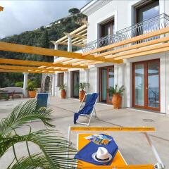 Отель Villa Duchessa d'Amalfi Конка деи Марини парковка