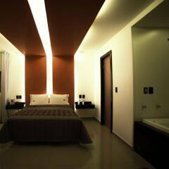 Six Hotel спа