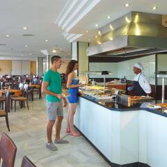 Отель Illot Suite & Spa питание фото 2