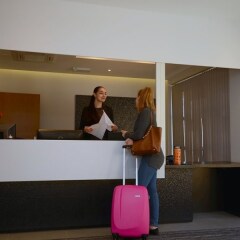 Pelican London Hotel and Residence фитнесс-зал