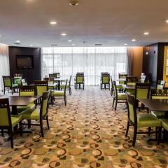Отель Comfort Suites Lake City Лейк-Сити питание