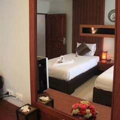 Отель Deva Suites Patong комната для гостей фото 6