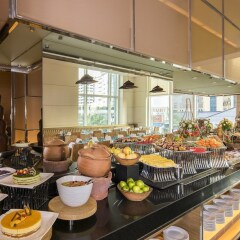 Отель Eastin Grand Hotel Sathorn Таиланд, Бангкок - 10 отзывов об отеле, цены и фото номеров - забронировать отель Eastin Grand Hotel Sathorn онлайн питание