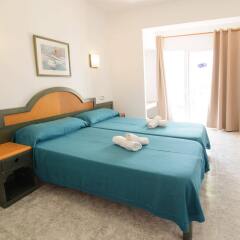 Отель Hostal Rosalia комната для гостей фото 3