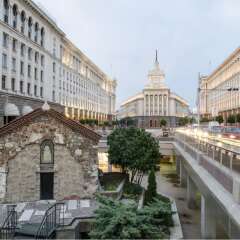 Отель Gloria Palace Hotel Болгария, София - 3 отзыва об отеле, цены и фото номеров - забронировать отель Gloria Palace Hotel онлайн балкон