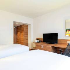 Отель Hilton Garden Inn Brussels City Centre Бельгия, Брюссель - 4 отзыва об отеле, цены и фото номеров - забронировать отель Hilton Garden Inn Brussels City Centre онлайн удобства в номере