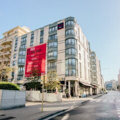 Отель Radisson Red Brussels Брюссель