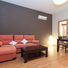 Апартаменты Bbarcelona Apartments Sagrada Familia Terrace Flats Барселона комната для гостей фото 3