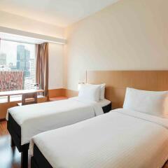 Отель ibis Singapore On Bencoolen комната для гостей фото 3