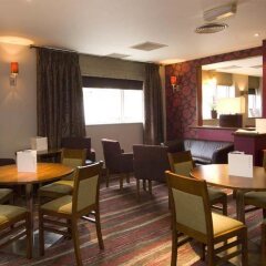 Отель Premier Inn Manchester City Centre - Deansgate Locks питание фото 3