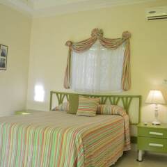 Отель Sea Grove Villa комната для гостей фото 5