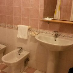 Ferretti Hotel Сполето ванная
