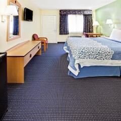 Days Inn By Wyndham Baytown Garth Road I10 East Baytown - 