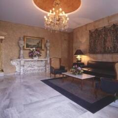 Отель Suites Bernini Гвадалахара интерьер отеля фото 3