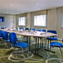 Mercure Newbury West Grange Hotel