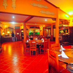 Отель Heritage Crab House Tourist Inn & Restaurant Филиппины, Тагбиларан - отзывы, цены и фото номеров - забронировать отель Heritage Crab House Tourist Inn & Restaurant онлайн питание фото 2