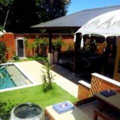 Отель Alanta Pool Villa