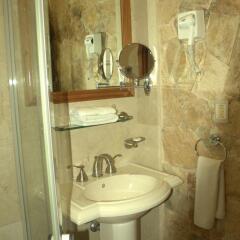 Отель Cancun International Suites Мексика, Канкун - отзывы, цены и фото номеров - забронировать отель Cancun International Suites онлайн ванная