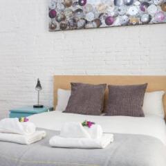 Отель 4 Rooms Barcelona Барселона пляж