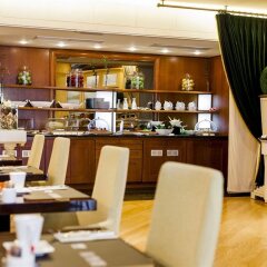 Отель Le Châtelain питание