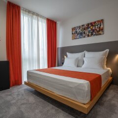 Отель Adella Boutique София комната для гостей фото 3