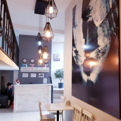 Tiflis Metekhi Hotel гостиничный бар