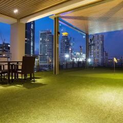 Отель V Residence Bangkok Бангкок