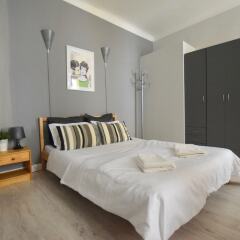 Отель Budget Apartment by Hi5 - Október 6. Street 4. Венгрия, Будапешт - отзывы, цены и фото номеров - забронировать отель Budget Apartment by Hi5 - Október 6. Street 4. онлайн комната для гостей