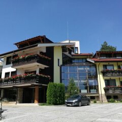 Отель Park Hotel Izvorite Болгария, Сливен - отзывы, цены и фото номеров - забронировать отель Park Hotel Izvorite онлайн парковка