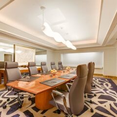 Отель Hilton Los Angeles Airport США, Лос-Анджелес - 10 отзывов об отеле, цены и фото номеров - забронировать отель Hilton Los Angeles Airport онлайн фитнесс-зал фото 4