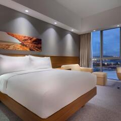 Hampton by Hilton Kocaeli Турция, Измит - отзывы, цены и фото номеров - забронировать отель Hampton by Hilton Kocaeli онлайн комната для гостей фото 4