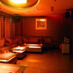 Beijing Wuhuan Hotel развлечения