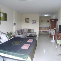 Отель Na's Place комната для гостей