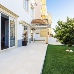 Апартаменты Chalet Estoril Luxury Apartment