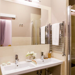 Отель Grand Master Suites ванная