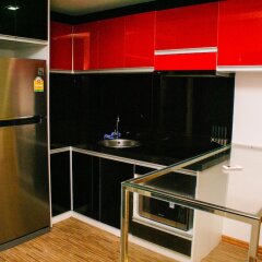 Апартаменты Sixty Six Pattaya Beach Road Apartment Паттайя в номере фото 2