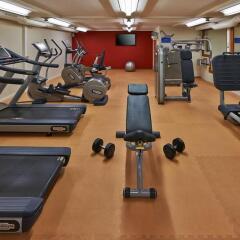 Apart-Hotel Zurich Airport фитнесс-зал