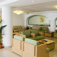 Отель Aparthotel Esquinzo Y Monte Del Mar интерьер отеля