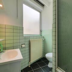 Отель Budget Flats Antwerpen Бельгия, Антверпен - 1 отзыв об отеле, цены и фото номеров - забронировать отель Budget Flats Antwerpen онлайн ванная