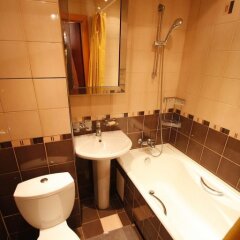 Гостиница Kvartira Na Yablochkova 41 Apartments в Москве отзывы, цены и фото номеров - забронировать гостиницу Kvartira Na Yablochkova 41 Apartments онлайн Москва ванная