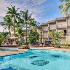 Отель Mercure Nadi Фиджи, Вити-Леву - отзывы, цены и фото номеров - забронировать отель Mercure Nadi онлайн бассейн