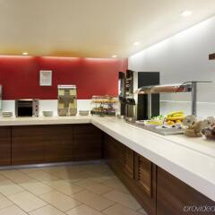 Отель Holiday Inn Express Glasgow Airport Великобритания, Пейсли - отзывы, цены и фото номеров - забронировать отель Holiday Inn Express Glasgow Airport онлайн питание