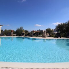 Отель Il Gabellota Resort Альберобелло бассейн