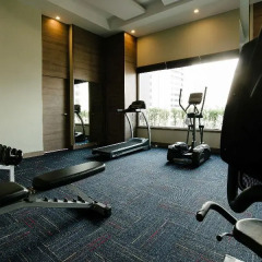Отель Citrus Sukhumvit 11 Bangkok by Compass Hospitality фитнесс-зал фото 4