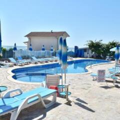 Nushev Hotel Свети Влас бассейн фото 3