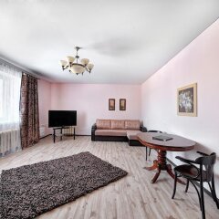 Гостиница на Обводном в Архангельске отзывы, цены и фото номеров - забронировать гостиницу на Обводном онлайн Архангельск комната для гостей фото 5